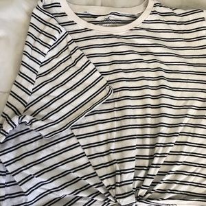 front knot top